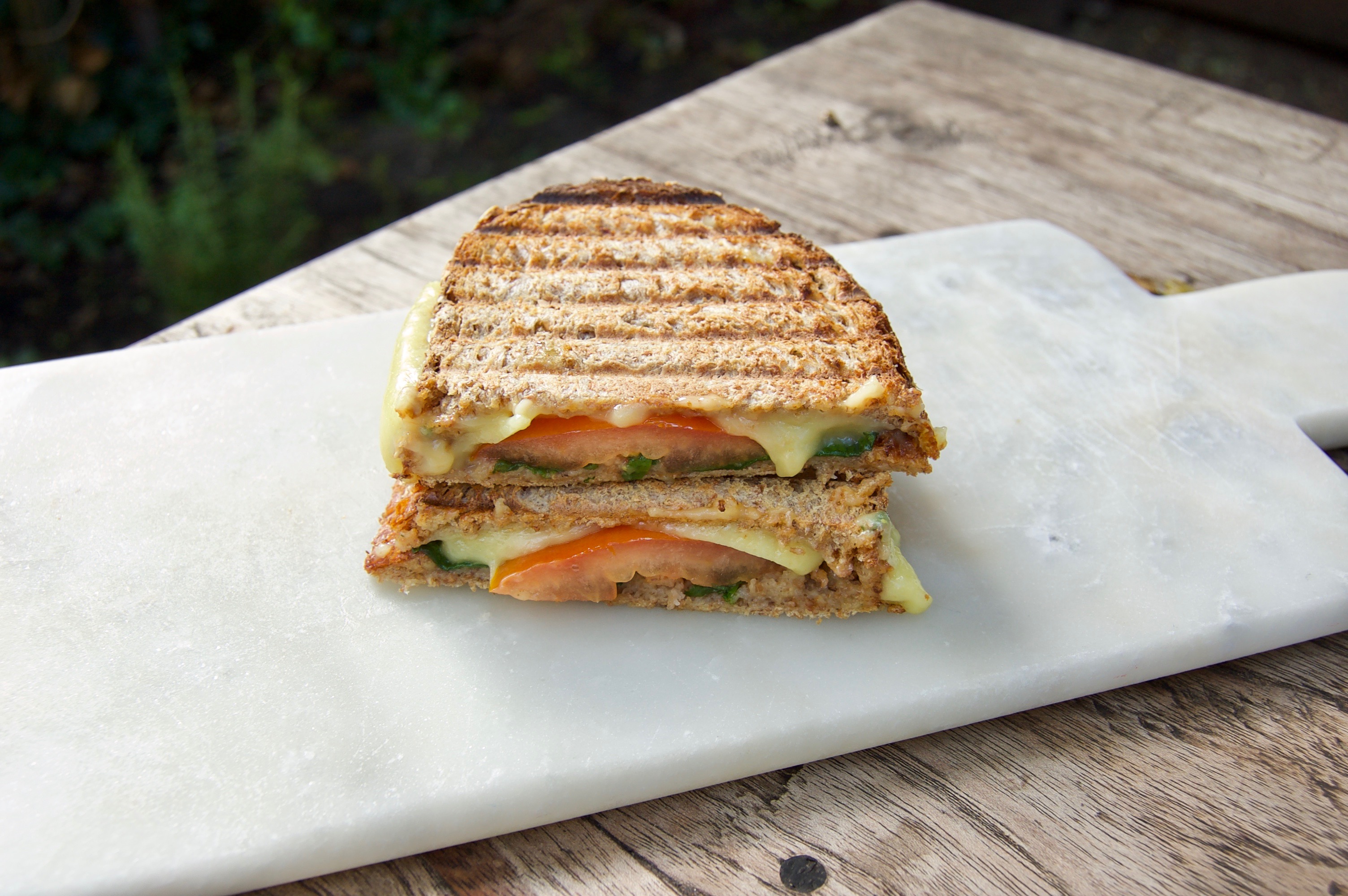 The Vegan Effect kiest beste vegan kaas voor tosti's The Vegan Effect