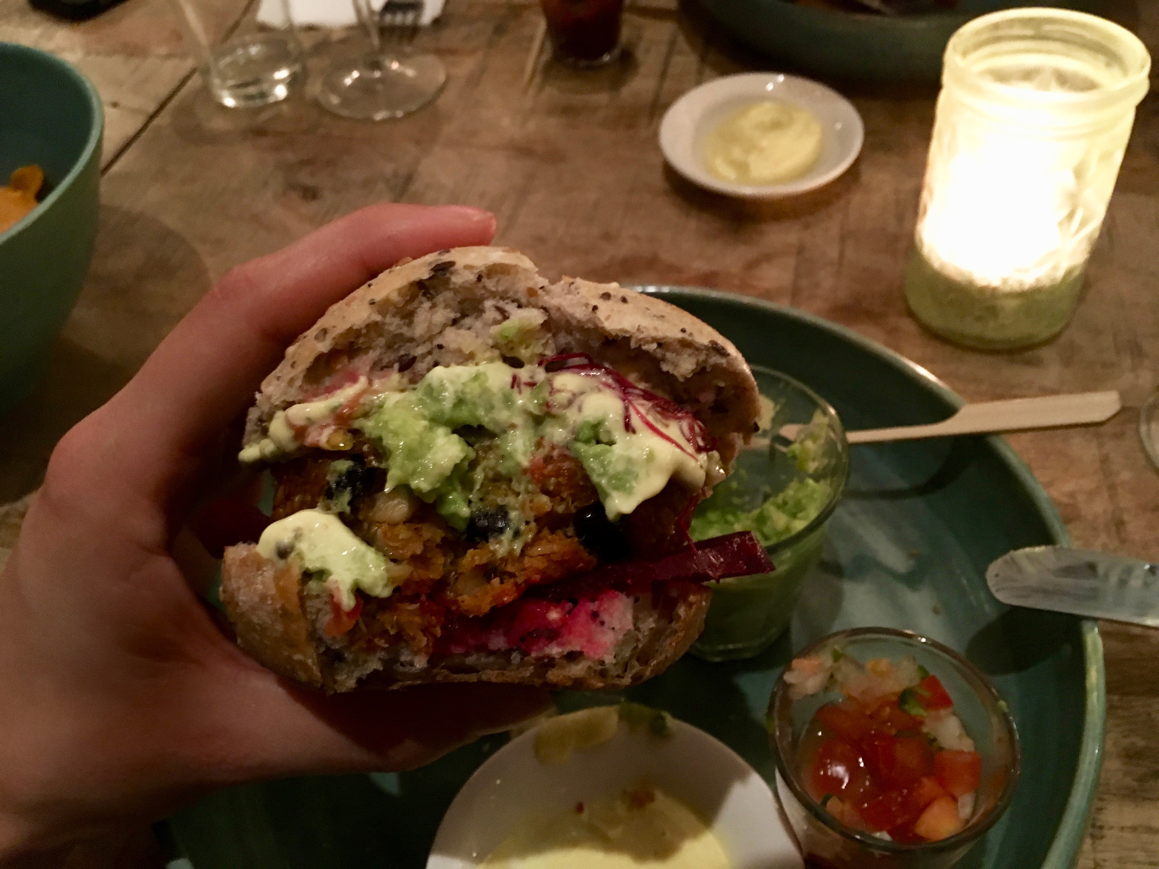 vegan burger the meets amsterdam